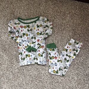 John Deere Green and Yellow 2T Toddler Pajama’s 🚜